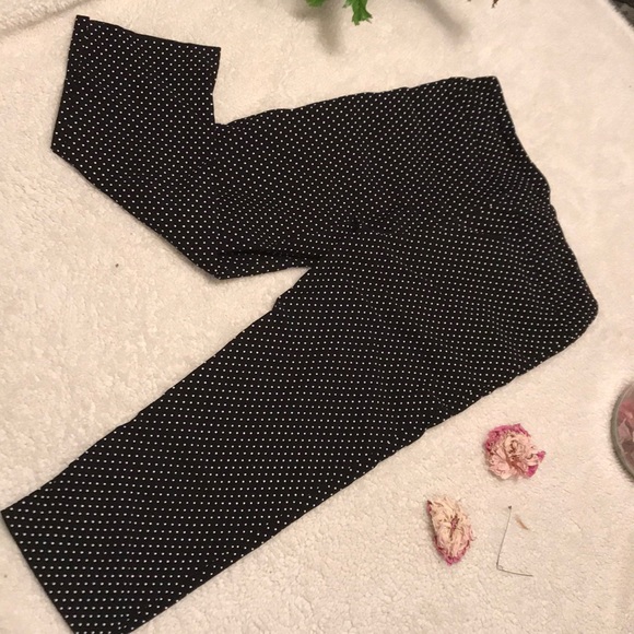 Capris - Picture 4 of 4